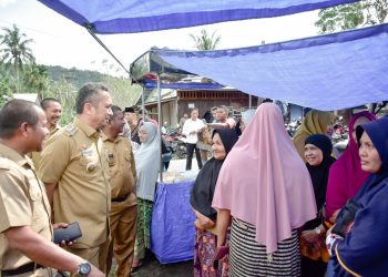 Pemerintah Kota Sabang melalui Dinas Perindustrian, Perdagangan, Koperasi, Usaha Kecil dan Menengah, kembali menggelar pasar murah di tiga kecamatan