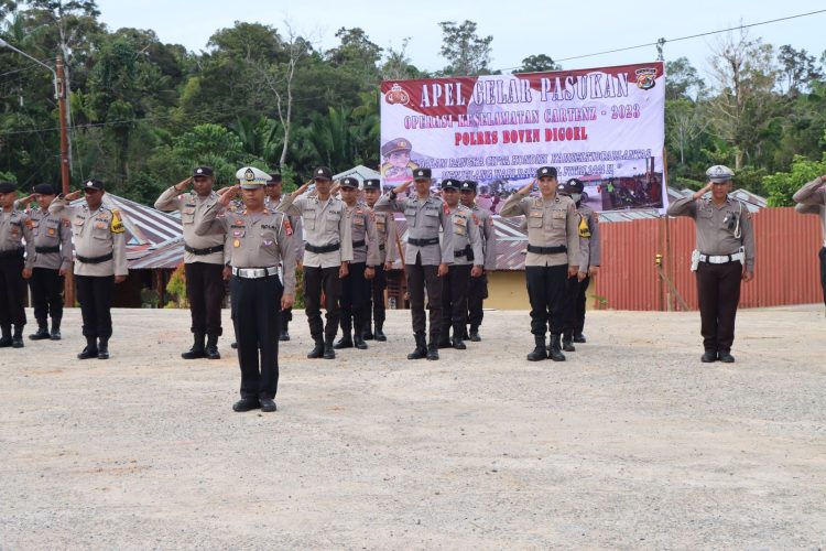 Polres Boven Digoel laksanakan Apel Gelar Pasukan Operasi Keselamatan Cartenz 2023 bertempat di Lapangan Apel hari, Selasa (7/02/23)