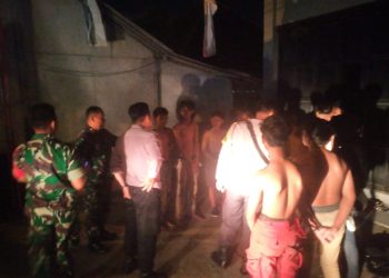 Belasan anak punk yang mangkal di sejumlah area publik di wilayah Jatilawang diamanakan Petugas