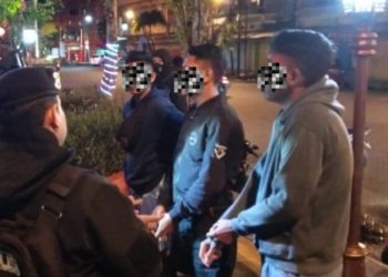 Satuan Samapta Polresta Manado melaksanakan patroli KRYD (Kegiatan Rutin Yang Ditingkatkan) di wilayah Hukum Polresta Manado