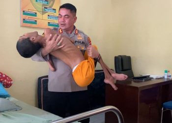 Dalam proses perehaban rumah murthala (17), Kapolres aceh utara fasilitasi Rumah dinas sementara untuk keluarga