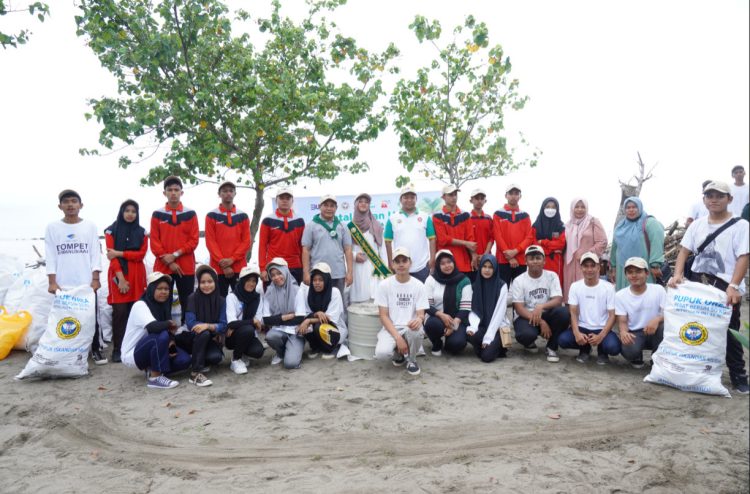 Kegiatan Bulan K3 Nasional (BK3N) PT Pupuk Iskandar Muda tahun 2023 ditutup secara langsung dan meriah oleh Direktur Operasi & Produksi PT PIM Jaka Kirwanto didampingi oleh jajaran SVP PT PIM