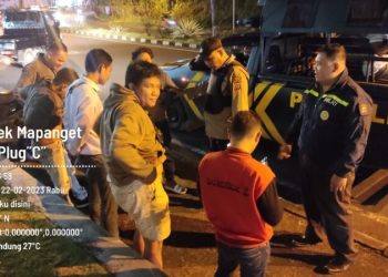 Personel Polsek Mapanget Polresta Manado, melaksanakan Patroli Sikat Pemabuk Jalanan (Sibulan) pada Rabu (22/2/2023) malam