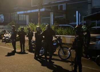Satuan Samapta Polresta Manado melaksanakan patroli presisi di malam hari di Wilayah hukum Polresta Manado