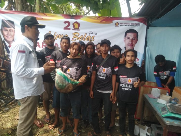 Dalam rangka peringatan HUT 15 Partai Gerindra, PAC kecamatan Bukateja menggelar lomba memancing gratis di Desa Karang Pinggir, Kecamatan Bukateja kabupaten Purbalingga