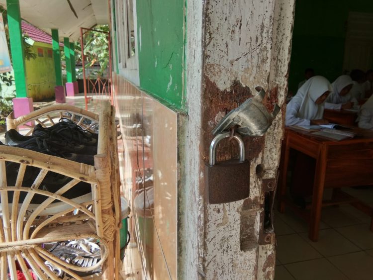 Sekolah Dasar Negri 1 (Satu) Kacapura kecamatan Semaka Kabupaten Tanggamus dibobol maling