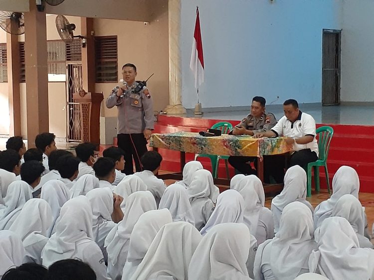 Bag SDM Polresta Banyumas Polda Jawa Tengah melaksanakan kegiatan penyuluhan dan sosialisasi perihal penerimaan Polri Terpadu TA 2023