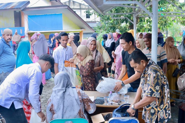 Pemerintah Kota Sabang melalui Dinas Perindustrian, Perdagangan, Koperasi, Usaha Kecil dan Menengah kembali menggelar pasar murah, mulai tanggal 2-4 Maret 2023 di tiga lokasi berbeda