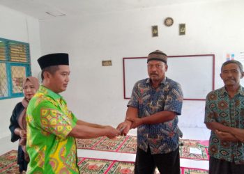 Pengambalian Dana bantuan Program Indonesia Pintar (PIP) tersebut dipimpin langsung oleh Subardi Kepala Sekolah SMP Muhammadiyah 1 Wonosobo dan berlasung di Aula kantor SMPM I Wonosobo