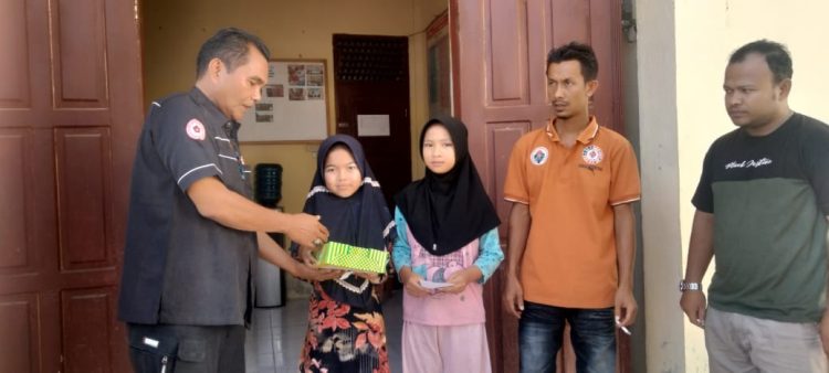 Solidaritas Wartawan Nagan Raya melakukan Penyantunan puluhan anak Yatim