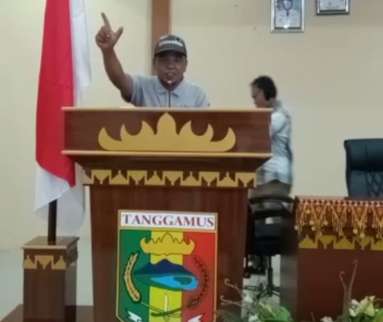 Ketua DPD LPKNI Kabupaten Tanggamus, Yuliar Baro
