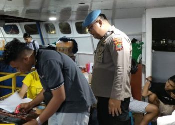 Polsek Pelabuhan melakukan patroli dialogis di daerah Pelabuhan Manado, Kamis (16/3/2023) pagi
