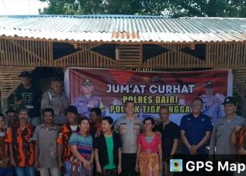 Kapolsek Tigalingga AKP SP. Siringo-ringo, SH bersama dengan personil Polsek Tigalingga gelar kegiatan jumat curhat di Dusun Lau Mil Tombak Desa Lau Mil Kecamatan Tigalingga