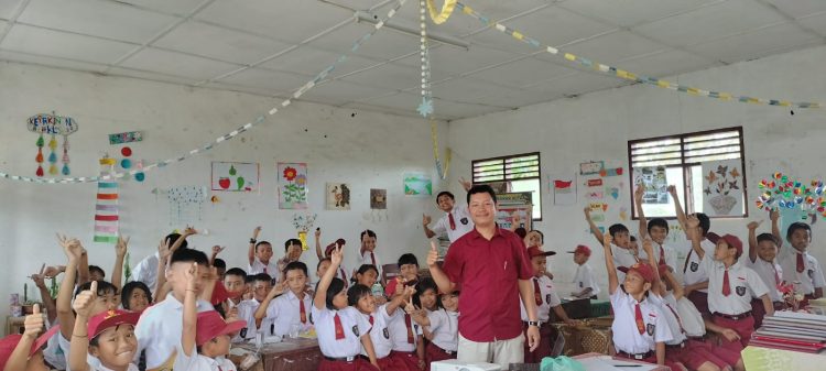 Lembaga Bantuan Hukum (LBH) Perjuangan Keadilan (PK) melakukan penyuluhan hukum ke sekolah-sekolah yang ada di Wilayah Kabupaten Simalungun