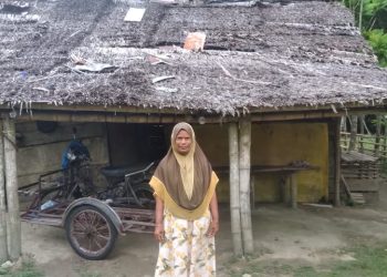 Rabiah HS wanita kelahiran 1965 silam dan suaminya ABD. jalil Rubi (69) merupakan warga Alue Gunto, Kecamatan Syamtalira Aron, Kabupaten Aceh Utara yang masih tinggal digubuk reot tidak layak huni