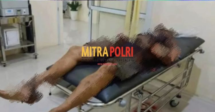 Seorang warga yang diketahui bernama Ngertiken Sembiring (48) tewas dikeroyok oleh warga di Dusun l Selampe, Desa Namo Mbelin, Kecamatan Kuala, Kabupaten Langkat