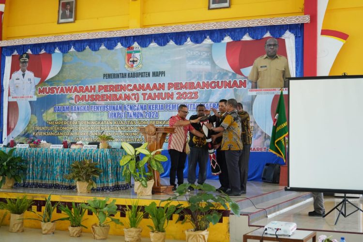 Pemerintah Daerah Kabupaten Mappi menggelar Musrenbang Tahun 2023 dalam rangka penyusunan Rencana Kerja Pemerintah Daerah (RKPD) Tahun 2024