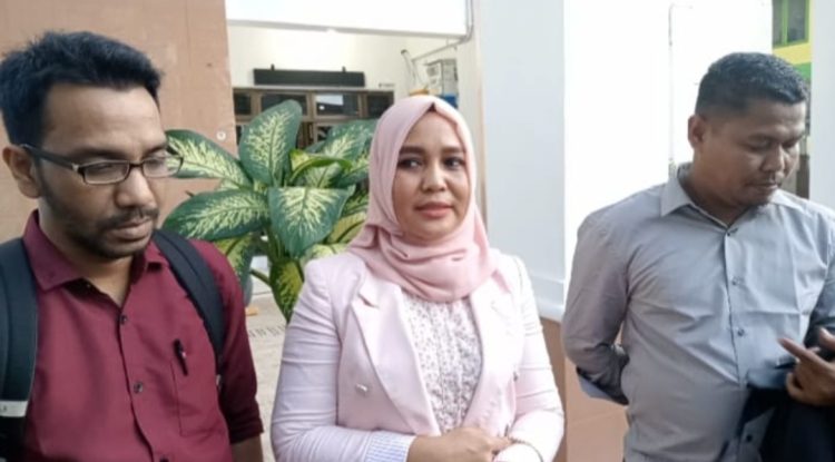 Ketua tim kuasa hukum korban, Mila Kesuma, SH menyatakan pihaknya sangat menghargai pertimbangan hukum hakim tunggal yang memimpin persidangan Praperadilan