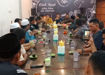 Puluhan masyarakat Desa Lae Mate, Kecamatan Rundeng, Kota Subulussalam menjumpai pengurus Yayasan Advokasi Rakyat Aceh (YARA) Perwakilan Subulussalam