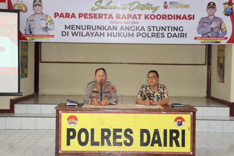 Polres Dairi menggelar rapat koordinasi bersama Dinas Kesehatan Dairi dalam rangka menurunkan angka stunting