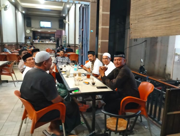Jumat Tarawih Curhat bersama Kapolsek Muara Satu, Iptu Syahrizal