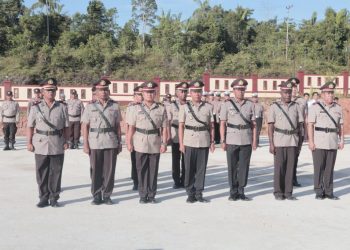 Upacara Serah Terima Jabatan Kabag SDM, Kasat Binmas, Kasat Lantas, Kasat Intel, Kasat Samapta, Kapolsek Jair dan Kapolsek Asiki di Lingkungan Polres Boven Digoel. Sabtu 01 April 2023