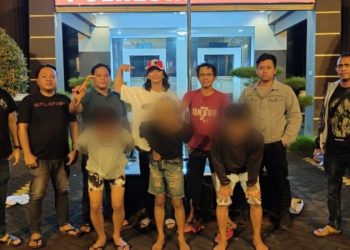 Penangkapan yang dilakukan Tim Resmob On The Road dan berhasil mengamankan para pelaku berinisial MR (20), DA (19), DS (22)