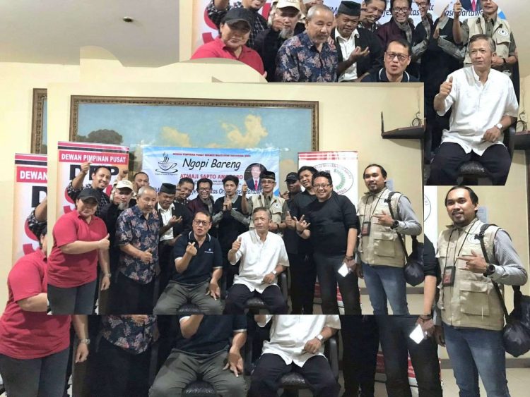 Dewan Pengurus Pusat (DPP) Sekber Wartawan Indonesia (SWI) kembali menggelar acara Ngobrol Pintar dan Inspiratif (Ngopi) Bareng Anggota Dewan Pers Atmaji Sapto Anggoro