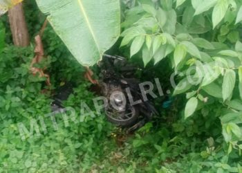 Penemuan 1 unit sepeda motor Honda Vario tanpa kap body, serta tanpa Plat BK di dalam parit sedalam kurang lebih 2,5- 3 meter
