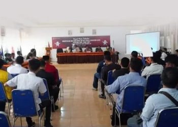 Rapat pleno terbuka Rekapitulasi dan Penetapan Daftar Pemilih Sementara (DPS) Pemilu 2024 tingkat Kabupaten OKI di Aula KPU OKI, Rabu (5/4/2023).