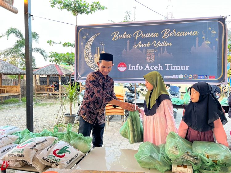 Acara perayaan hari jadi Info Aceh Timur berlokasi di Caffe New Ecpresso yang berlokasi di Idi Rayeuk, Aceh Timur