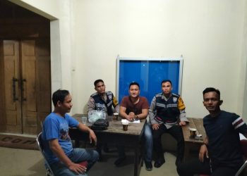 Dalam rangka menjamin rasa aman kepada ummat kristiani dalam melaksanakan ibadah, personil Polsek Talang Ubi Laksanakan Pengamanan