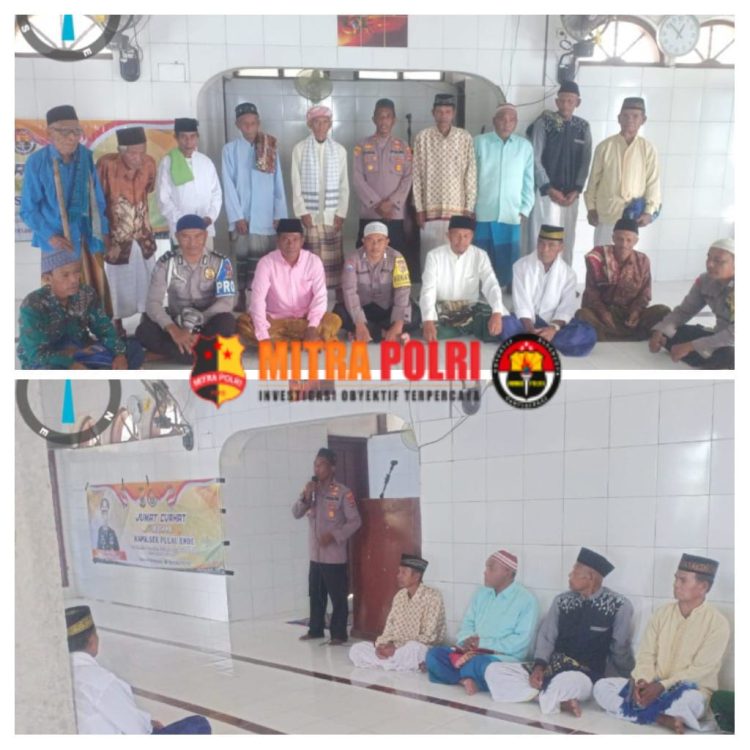 Kapolsek Pulau Ende, IPTU. KAMALUDIN bersama Anggota melaksanakan kegiatan JUMAT CURHAT di Masjid At Taqwa, Desa Aejeti, Kecamatan Pulau Ende