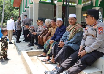 Kapolda Sumut, Irjen Pol RZ Panca Putra Simanjuntak, melaksanakan kunjungan kerja (kunker) dengan mendatangi pondok-pondok pesantren di Kabupaten Mandailing Natal