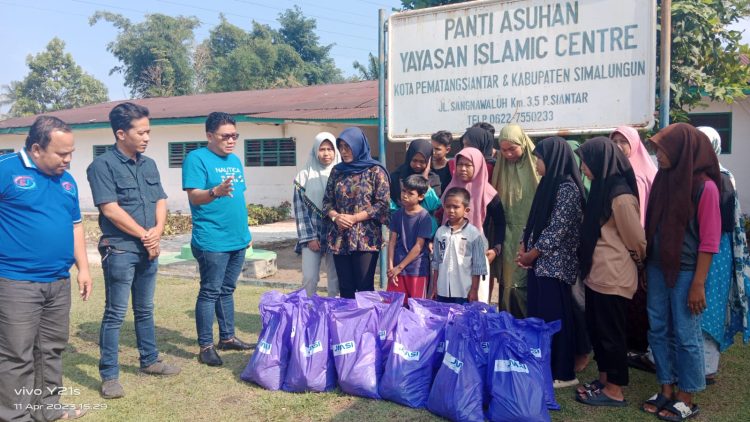 Ketua JMSI Sumut Rianto Aghly SH bersama calon Pengurus JMSI Simalungun, melaksanakan Bakti Sosial (Baksos) dalam suasana Bulan Suci Ramadhan dan suasana Hari Paskah di tiga Panti Asuhan