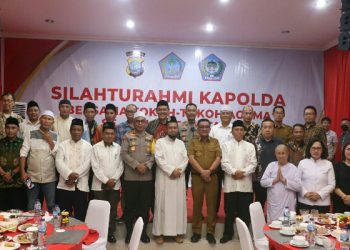 Kapolda Sulawesi Utara Irjen Pol Setyo Budiyanto melakukan silaturahmi dengan para tokoh agama di Sulawesi Utara bertempat di Rumah Dinas Walikota Bitung, di Kelurahan Pakadoodan Kecamatan Maesa Kota Bitung, Senin (17/4/2023)