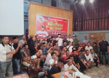 Lembaga Komunitas Aneuk Nanggroe (LKAN) Aceh utara menggelar buka puasa bersama dengan Ratusan eks Kombatan GAM di BARN KUPIE LhokSukon, Kabupaten Aceh Utara Minggu 16/4/2023