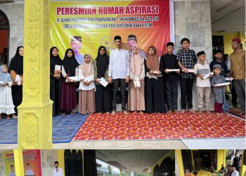 Buka puasa bersama dan santuni anak yatim warnai peresmian rumah aspirasi Anggota DPR RI Fraksi Golkar, H Ilham Pangestu dan Rumah Pemenangan T Muhammad Isa Aziz, SE Rabu 18 April 2023