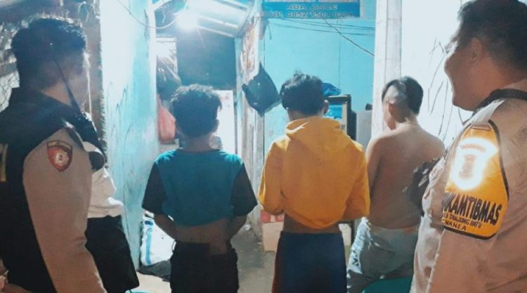 Personel Polsek Jajaran Polresta Manado gencar lakukan patroli Sibulan (sikat Pemabuk Jalanan), Selasa (18/4/2023) malam