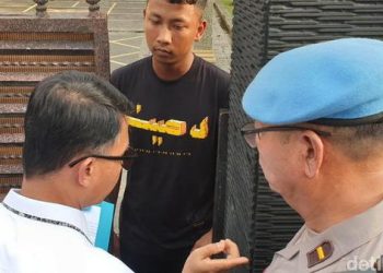 Dirreskrimum Polda Sumut, Kombes Sumaryono beri penjelasan alasan penggeledahan kepada keponakan Achiruddin Hasibuan, Rabu (26/4/2023). (Foto Dok/ Polda Sumut)