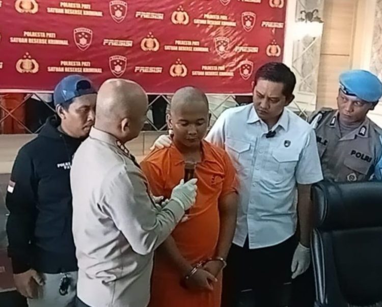Satuan Reserse dan Kriminal (Satreskrim) Polresta Pati berhasil ungkap kasus pembunuhan bayi berumur 3 bulan, yang dibuang ke aliran sungai Kaliampo, Desa Wangunrejo, Kecamatan Margorejo