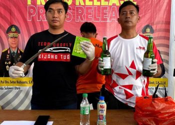 Kepolisian Resor Kota Manado gelar Press Release Kasus Tindak Pidana Penganiayaan dengan Senjata tajam (sajam) yang mengakibatkan Korban meninggal dunia, Sabtu (6/5/2023).