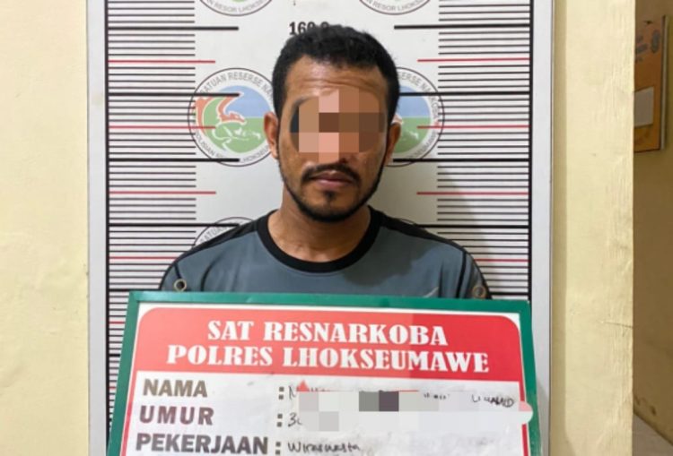 Tim Opsnal Sat Resnarkoba Polres Lhokseumawe membekuk seorang tersangka penyalahgunaan Narkoba di Kuta Makmur, Aceh Utara