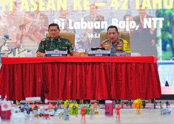 TNI-Polri melaksanakan Apel Gelar Pasukan terkait pengamanan penyelenggaraan Konferensi Tingkat Tinggi (KTT) ASEAN di Labuan Bajo, Nusa Tenggara Timur