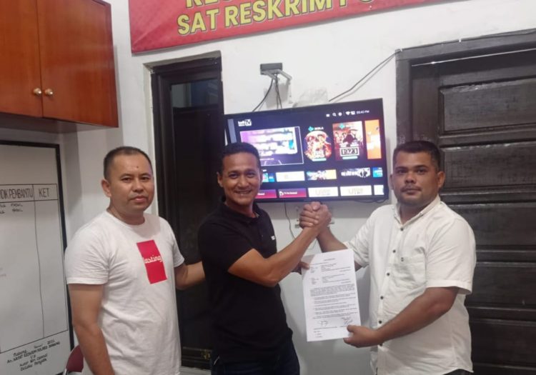 Mantan Walikota Sabang Nazaruddin, alias T. Agam, akhirnya berdamai dengan Daman Huri