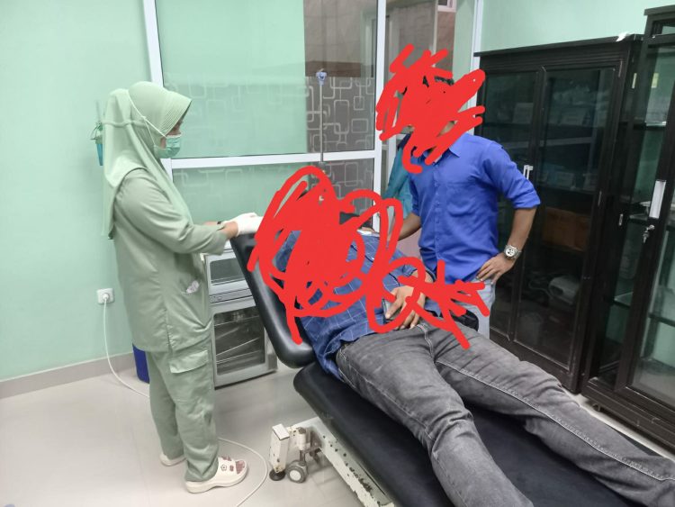 Awak media yang mendapatkan perlakuan yang tidak manusiawi oleh salah satu orang yang mengaku sebagai panitia ponton di tanjung batu (12/05/2023)
