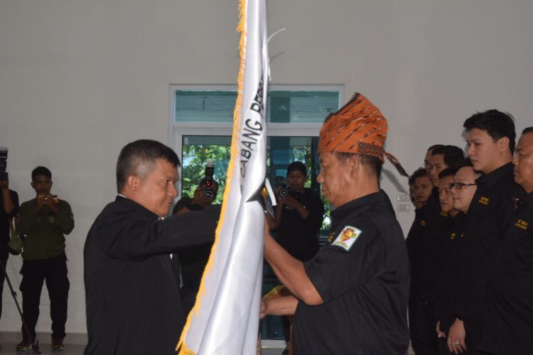 Pelantikan Kepengurusan Perbakin Simalungun yang dilantik secara langsung oleh Pangdam I/Bukit Barisan Mayjen TNI Achmad Daniel Chardin, S.E., MSi., yang ditandai dengan penyerahan plakat dan bendera pusaka Perbakin kepada Bupati Simalungun
