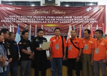 Partai buruh resmi lolos dan lengkap dalam tahapan pendaftaran pada KPU kabupaten dairi 14 mei 2023