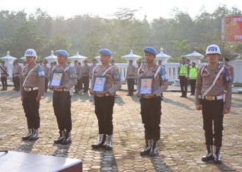 Polres Pali Polda Sumsel menggelar PDTH tiga oknum anggotanya yakni Brigadir Romadhona, Bigadir Andy Prayitno, dan Brigadir Mustakim