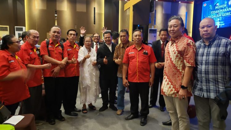 Mendapat undangan untuk pelantikan pengurus DPC API kota Surabaya yang dilaksanakan di jalan Tegalsari no.60 pada tanggal 16 Mei 2023 disambut antusias bacaleg PERINDO oleh Denny Mahendra dari dapil 2, Adhinata Wira dari dapil 3 dan Rudy Sutanto dari dapil 5